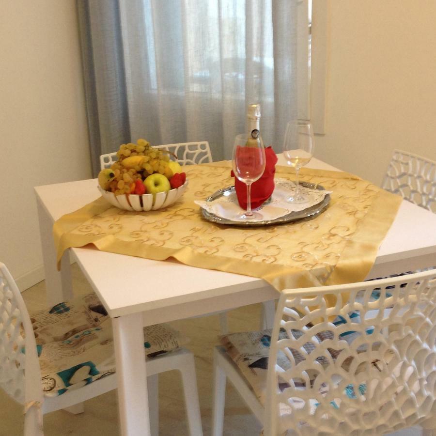Via Cipro 16 Apartment Lido di Venezia Bagian luar foto