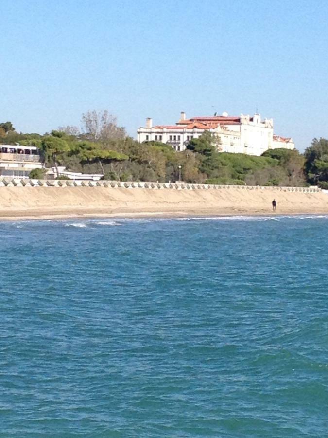 Via Cipro 16 Apartment Lido di Venezia Bagian luar foto